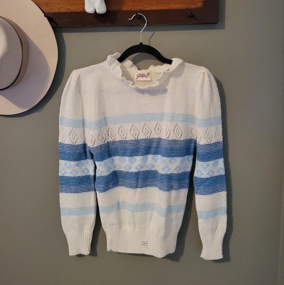 Vintage White & Blue Holiday Knit Sweater | Fair Isle Nordic Christmas Sweater | - Picture 2 of 9